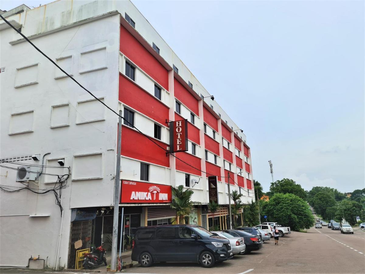 Anika Inn - Kluang Exteriör bild