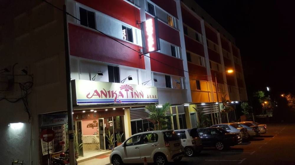 Anika Inn - Kluang Exteriör bild