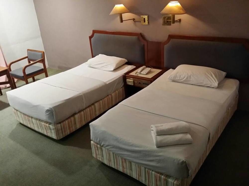 Anika Inn - Kluang Exteriör bild