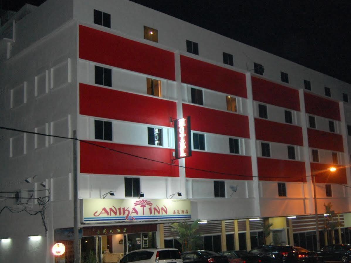 Anika Inn - Kluang Exteriör bild